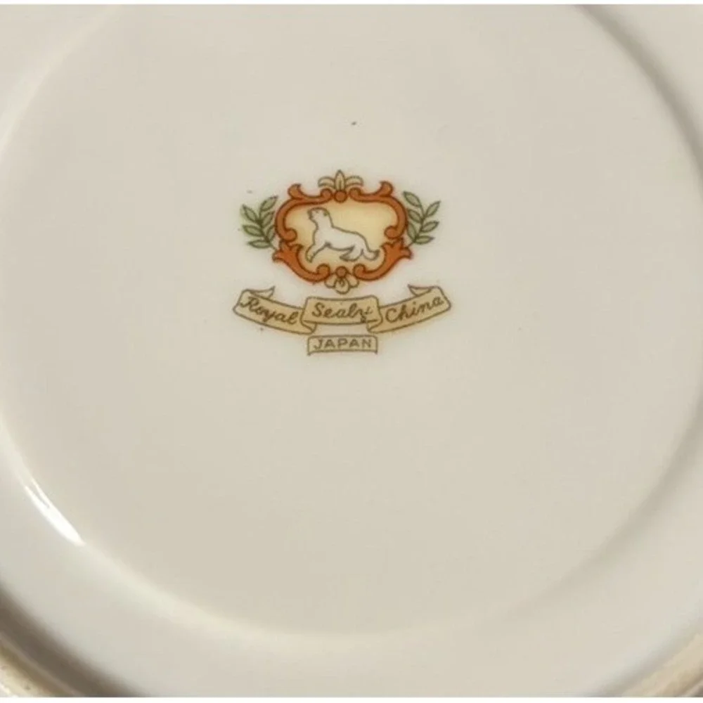 Vintage Royal Sealy China Japan Footed Teacup Saucer Yellow Roses Gold Luster